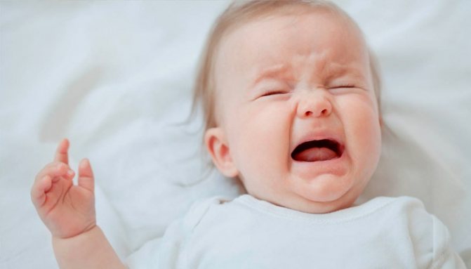 Baby crying due to constipation