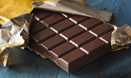 Можно ли есть шоколад женщинам при грудном кормлении