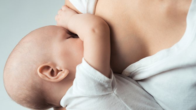 Отравление при грудном вскармливании – можно ли кормить ребенка