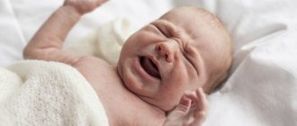 Green stool (feces) in a breastfeeding baby: causes, normal, what to do